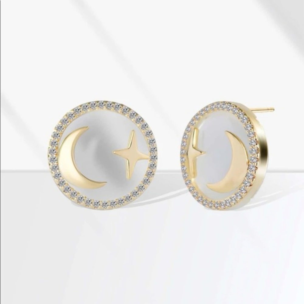 18k Gold Plated Star & Moon Rhinestone Round Stud Earrings